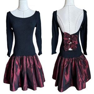 Vintage 80s Hunza Black Irridescent Red Taffeta Dress Bows New Wave Party